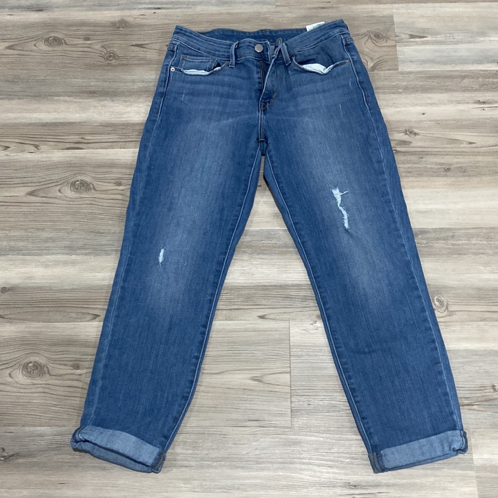 Levi’s Boyfriend Cut